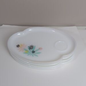 Vintage milk glass snack plates set of 4